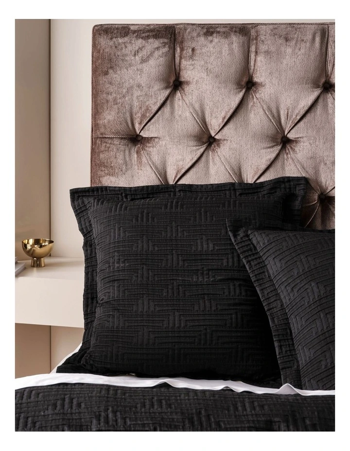 Winston Quilt Cover Set In Black 2 Winston Quilt Cover Set In Black - Image 2