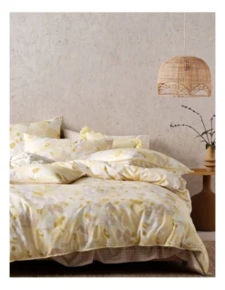 Linen House Daffodil Quilt Cover Set In Yellow
