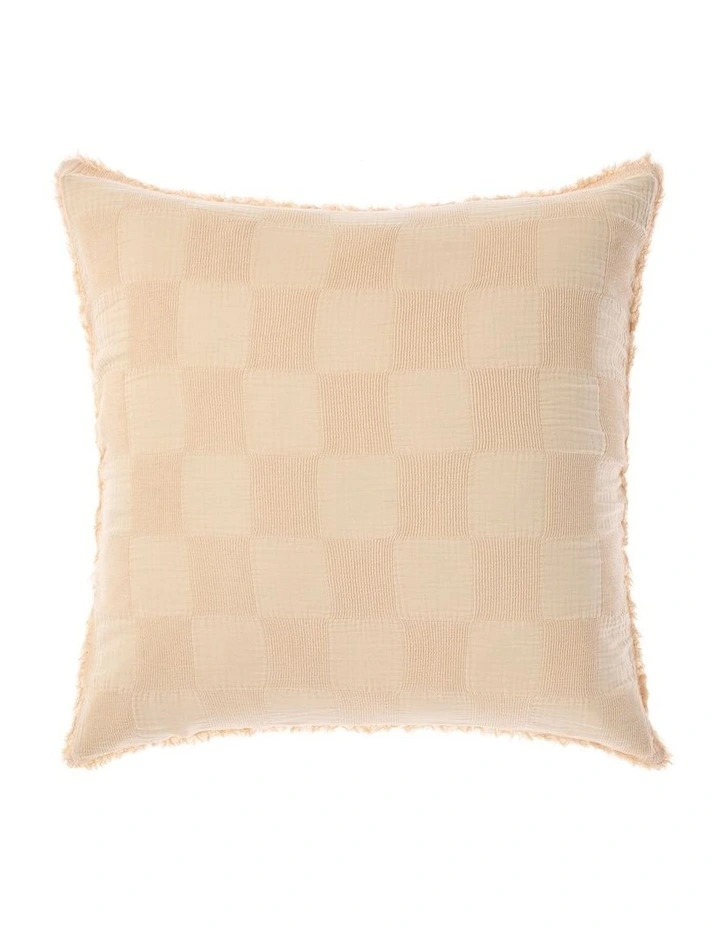 Linen House Capri Quilt Cover Set In Pale Peach 4 Linen House Capri Quilt Cover Set In Pale Peach - Image 4