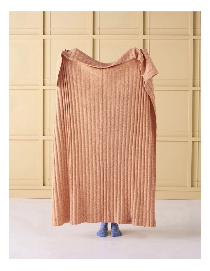 Linen House Giverny Throw In Caramel 2 Linen House Giverny Throw In Caramel - Image 2