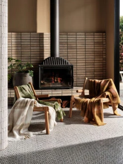 Linen House Clover Spice Throw 8 Linen House Clover Spice Throw -Linen House Dreamscape Sales Store lh aw23 clover group thrw lifestyle h1 1