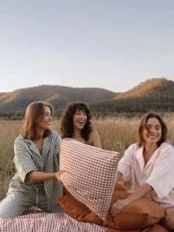 Linen House Springsteen Moss Shirt -Linen House Dreamscape Sales Store lh aw23 loungewear lifestyle t18