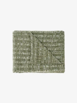 Linen House Giverny Moss Throw 6 Linen House Giverny Moss Throw -Linen House Dreamscape Sales Store lh giverny moss thrw g1