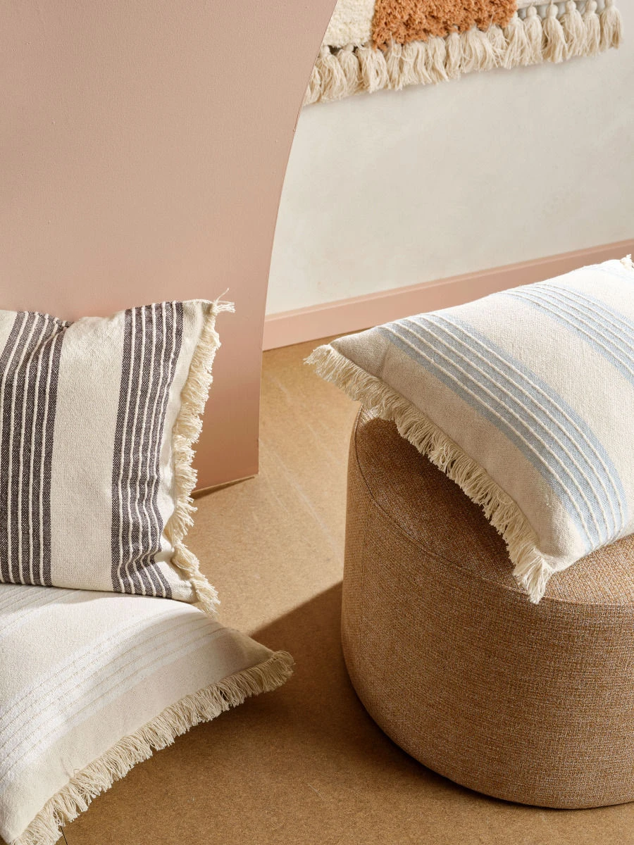 Linen House Sloan Ocean Cushion 50x50cm 2 Linen House Sloan Ocean Cushion 50x50cm - Image 2