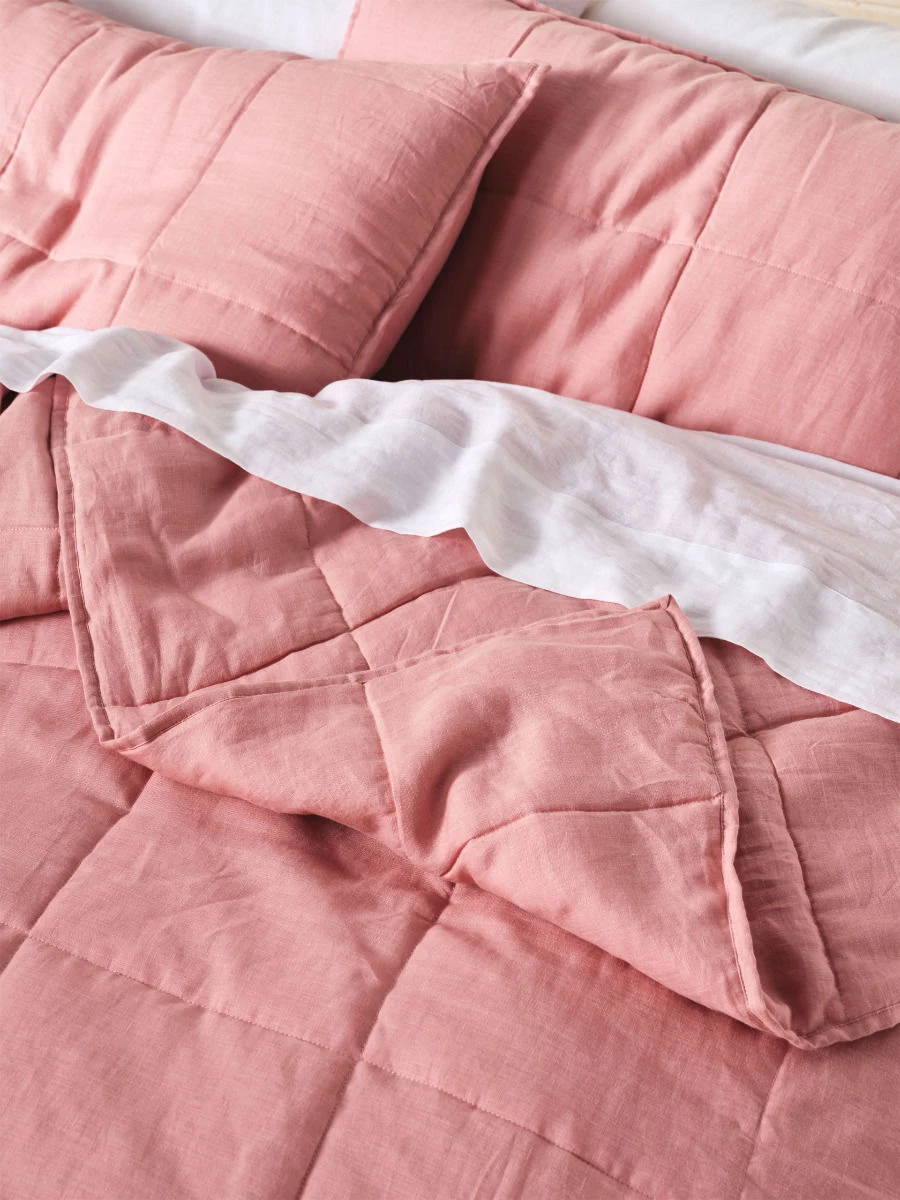 Linen House Nimes Rosette Linen Coverlet 2 Linen House Nimes Rosette Linen Coverlet - Image 2