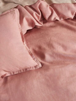 Linen House Nimes Rosette Linen Quilt Cover Set -Linen House Dreamscape Sales Store lh nimes rosette cush d1