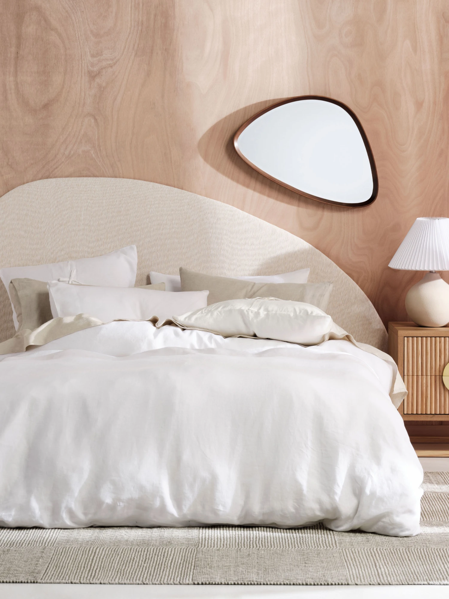 Linen House Nimes White Linen Quilt Cover Set 2 Linen House Nimes White Linen Quilt Cover Set - Image 2